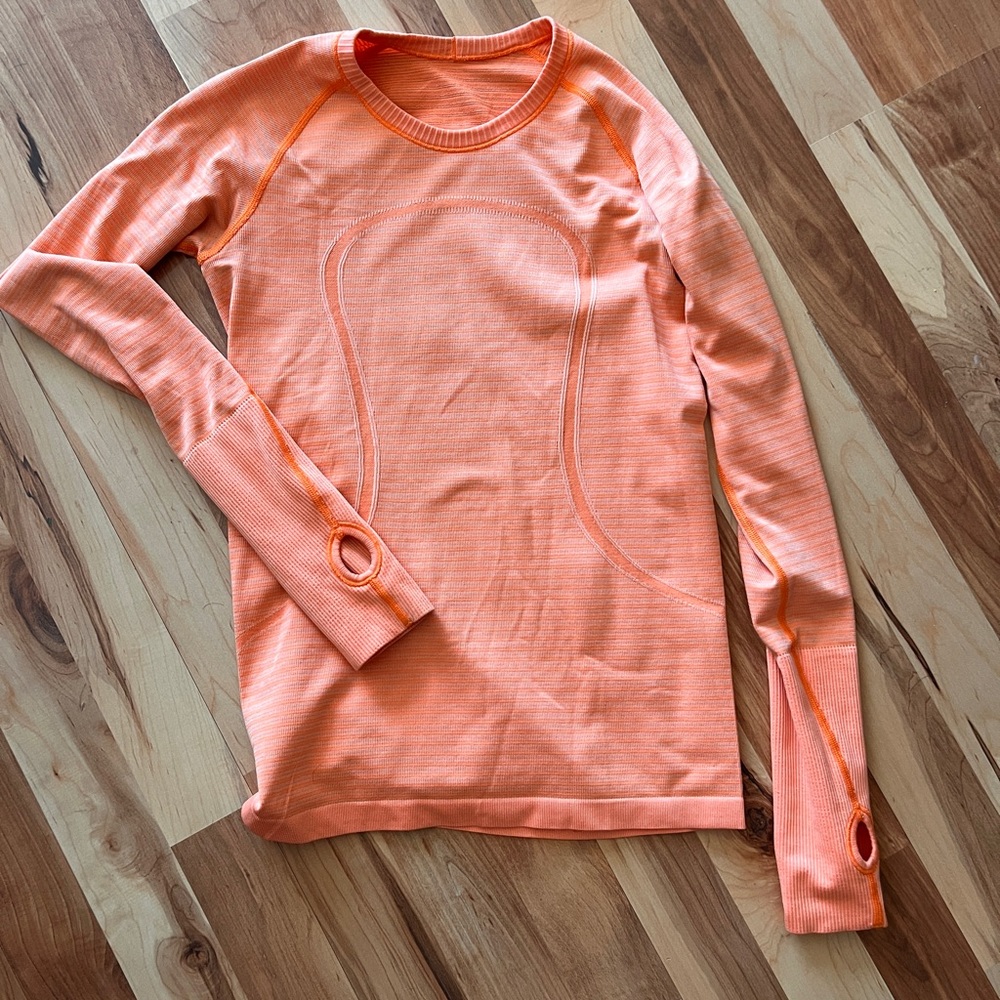 lululemon Swiftly tech long sleeve sz6
